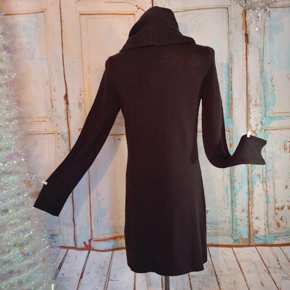 H& M cow neck long sleeve knit sweater dress/size M/black - Picture 8 of 8